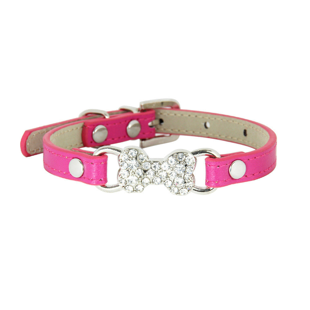 Laisse pour chat mignon avec collier pour animal de compagnie orné d'un os en diamant cristal