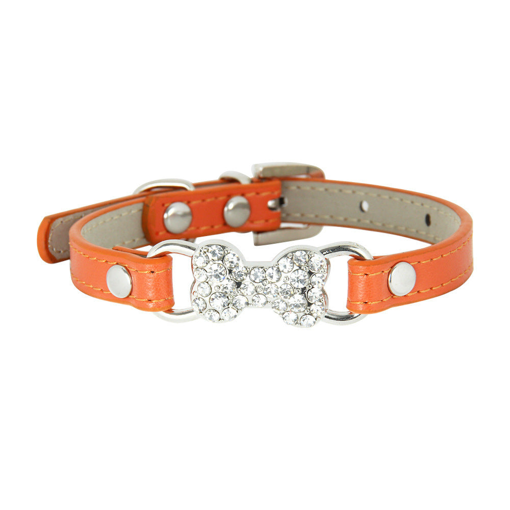 Laisse pour chat mignon avec collier pour animal de compagnie orné d'un os en diamant cristal