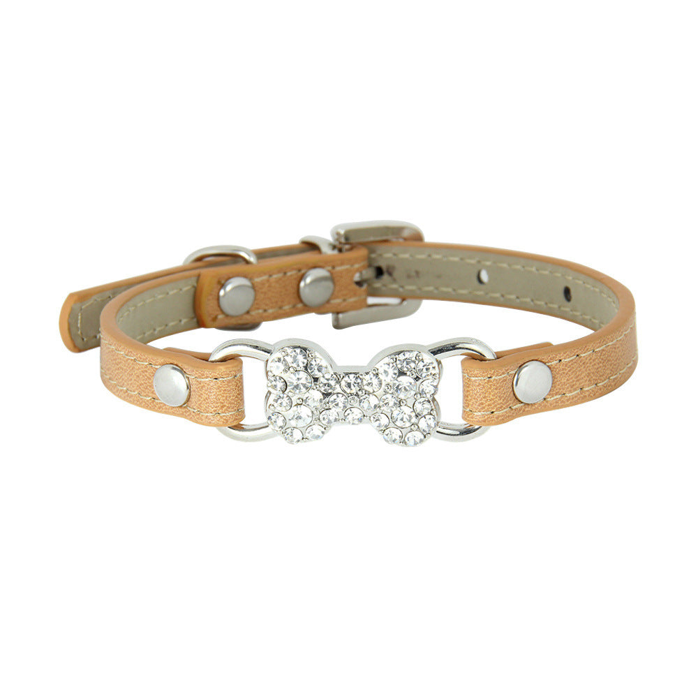 Laisse pour chat mignon avec collier pour animal de compagnie orné d'un os en diamant cristal