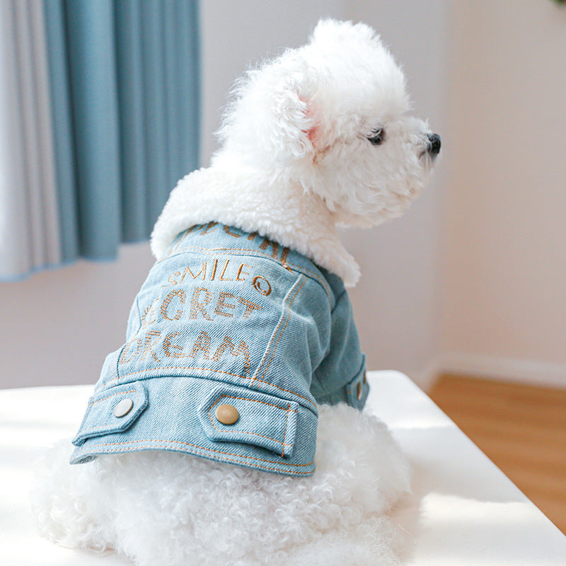 Manteau pour animal en coton denim épais doublé en peluche avec lettres anglaises